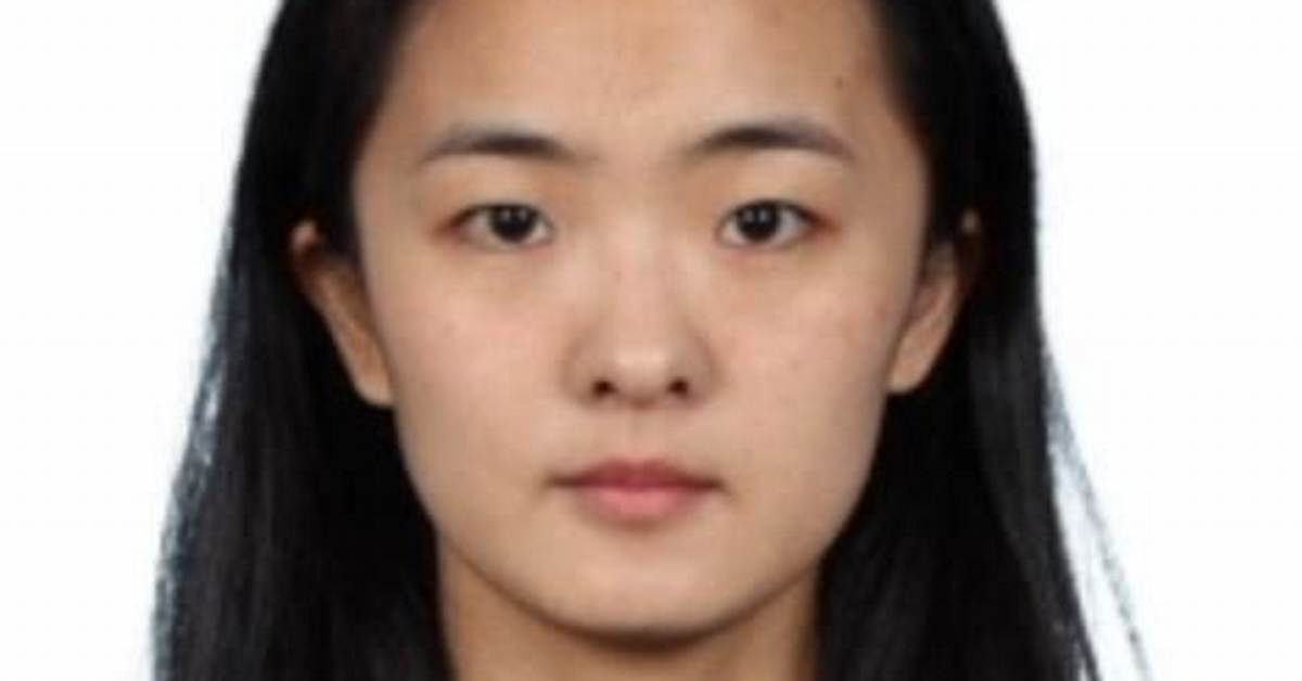 Berusakurano Tangno Yan Pan Yutosaunano Shi Tai Liao Jin Yi Shangno Si Zhitoriaruna Ping Panwo Che Di