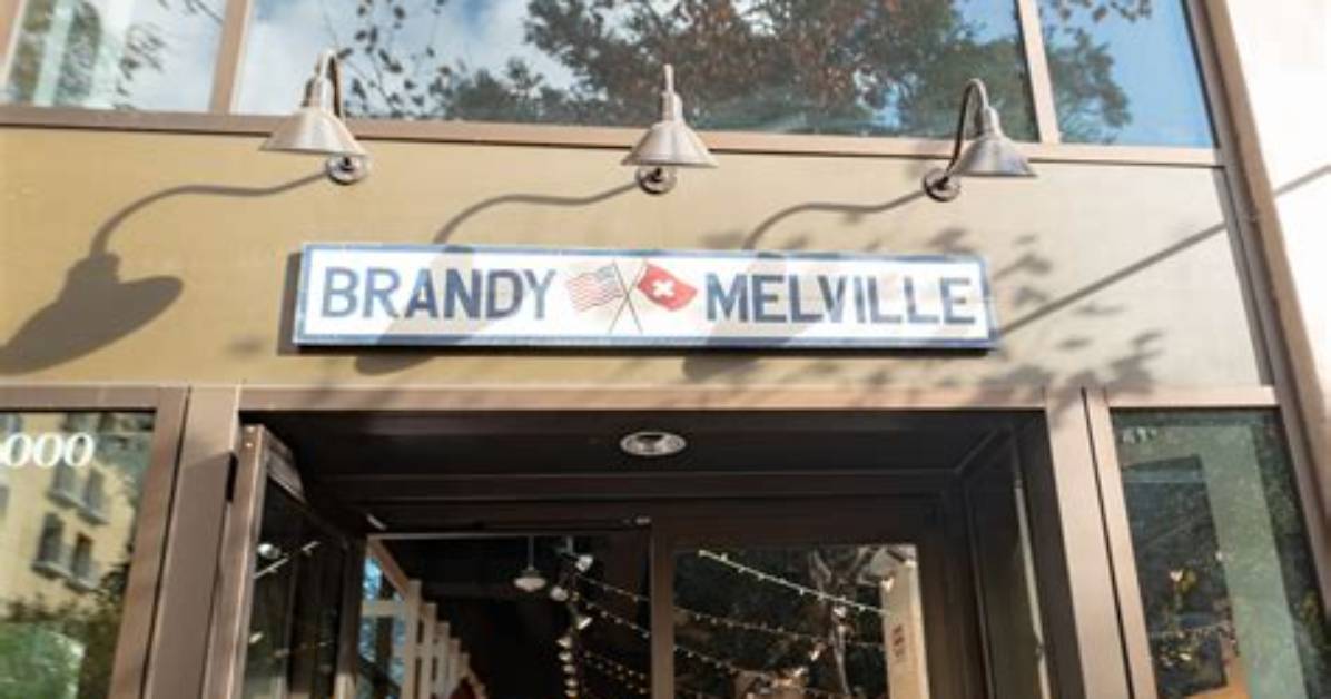 Brandy Melville Fifth Avenue Shopping Guide Hours Parking and Must