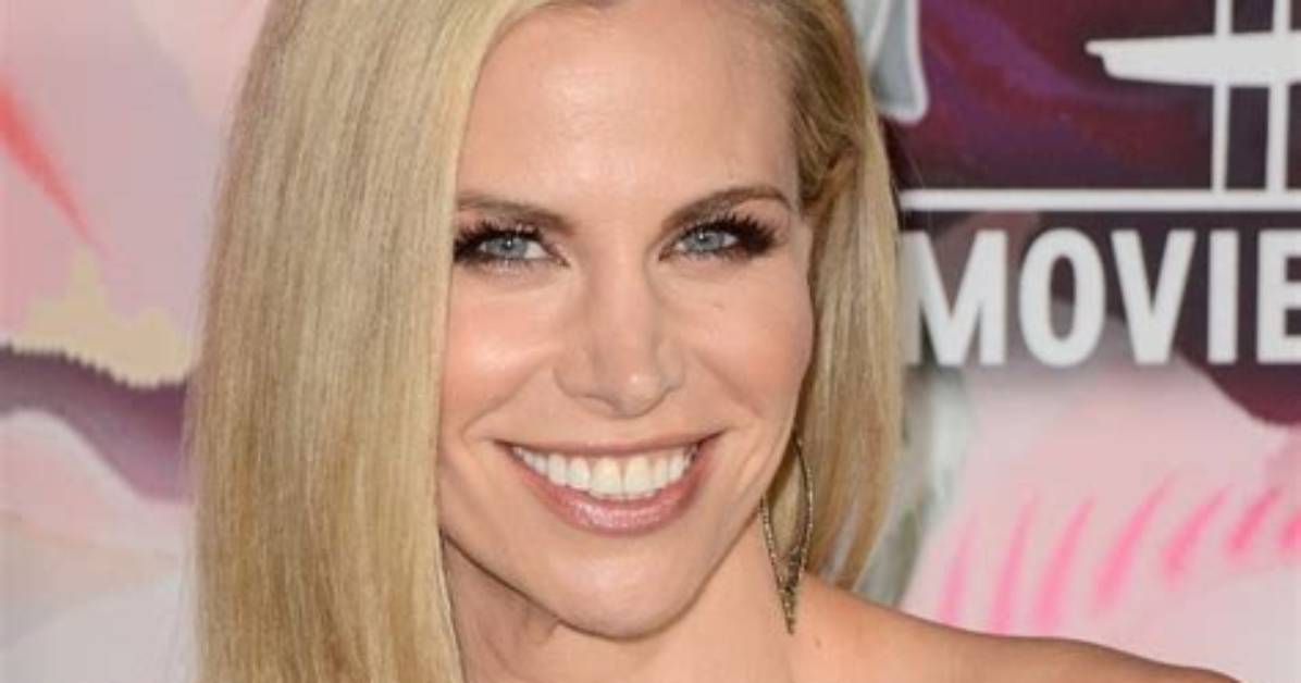 Brooke Burns: Exploring the Dynamics of Her Love Life and Relationships
