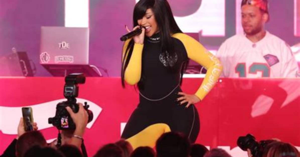 Cardi B S 2026 Concert Outfit