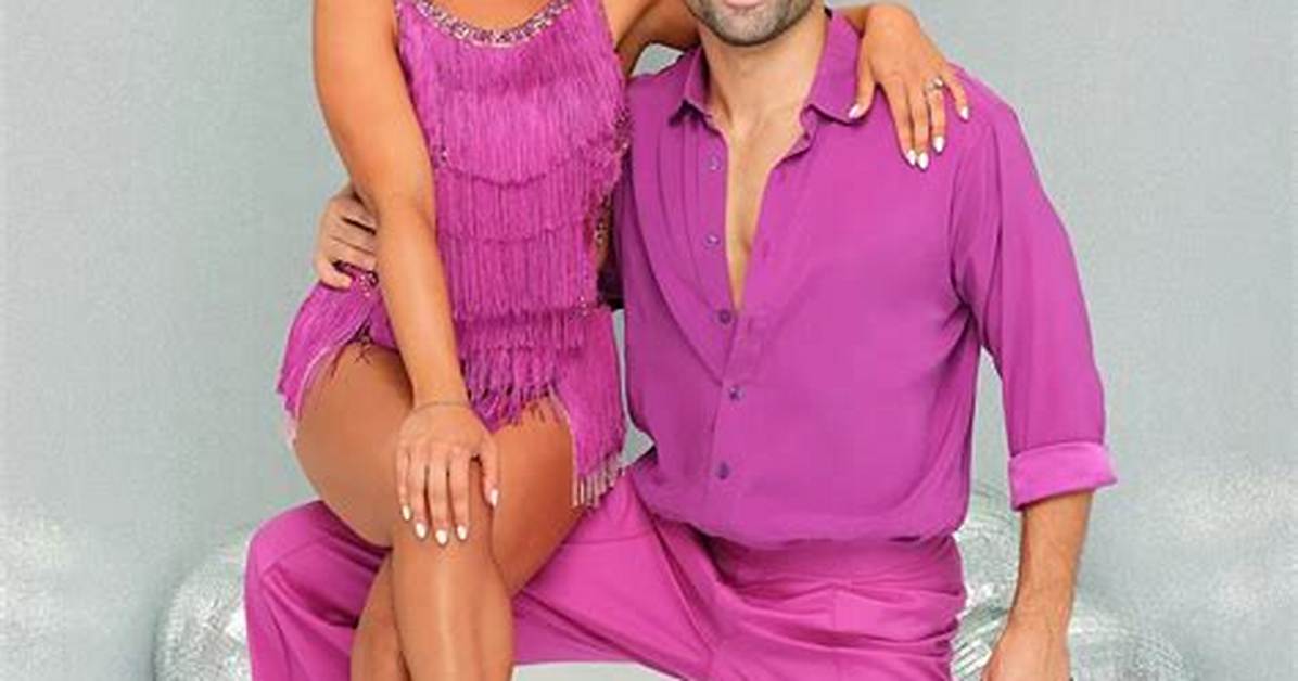 Dwts 2025 Cast Revealed Jen Affleck and Surprise Celebs Join The