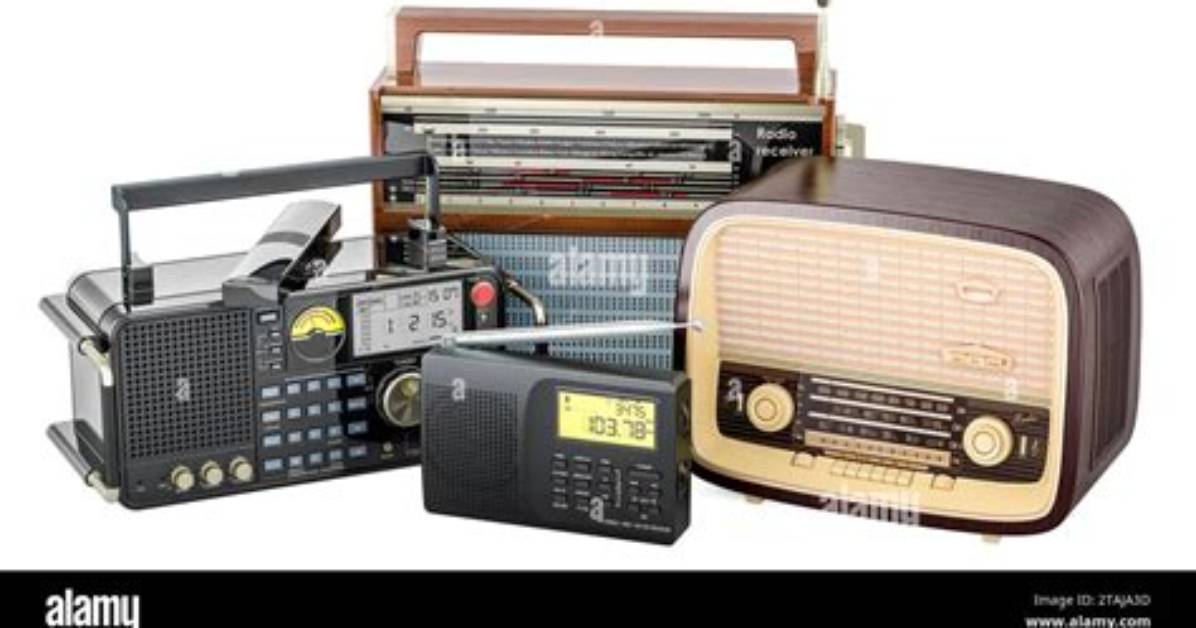Evolution of Set Audio from Vintage Radio Poles to Modern