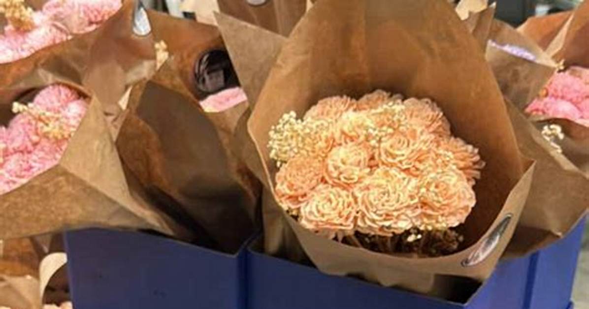 Fact Check Are Lowe S Wooden Flowers Official Inventory or a Third