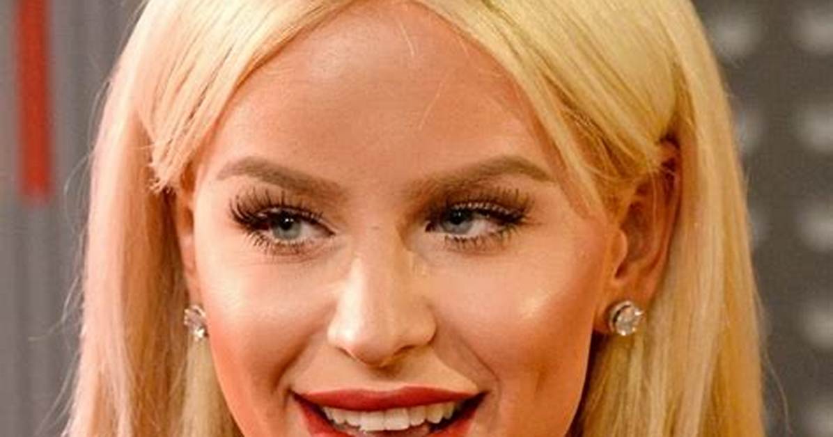 Fact Checking Gigi Gorgeous S Early Career True Milestones Vs