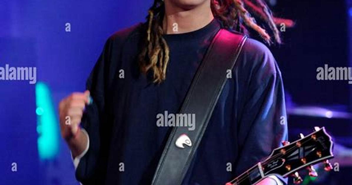 Fact Checking Tom Kaulitz in 2006 Stardom School Rumors and the Making of Tokio Hotel S