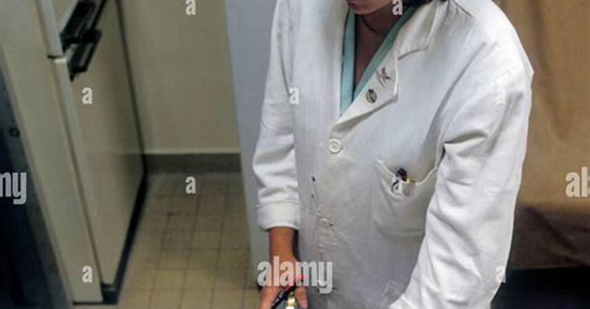 Forensic Scrutiny How Clothing