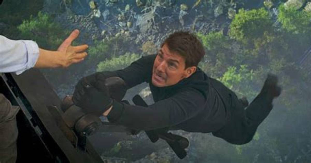 Frame by Frame Why Tom Cruise Jumping on Oprah S Couch Broke Pop