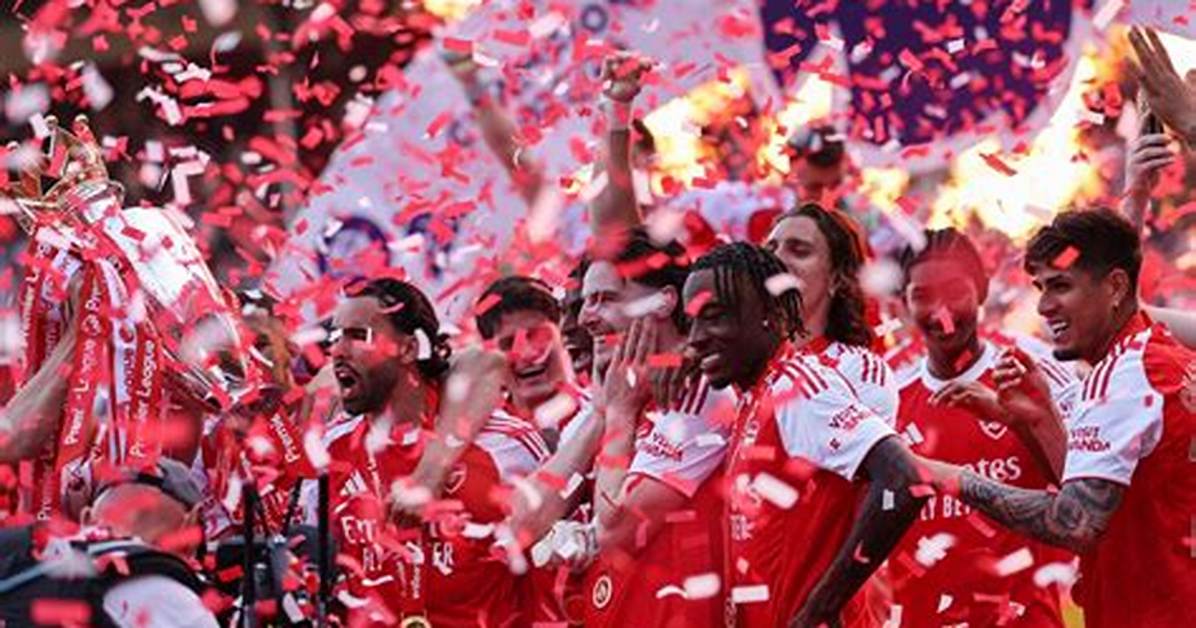 From Trophy Lift to Live Tv Kiss Full Timeline of The
