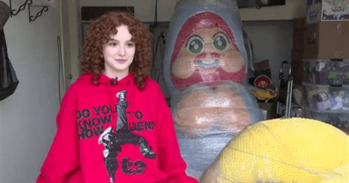 How a 19 Year Old Crocheter Stitched Her Way to Caseoh And