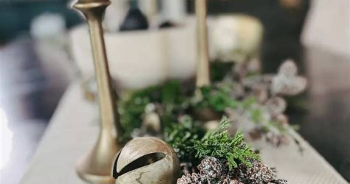 How to Build a Designer Holiday Tablescape for Under 20 Using Dollar