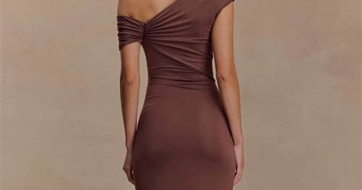 How to Style the Ashford Asymmetrical Slinky Maxi Dress for Any