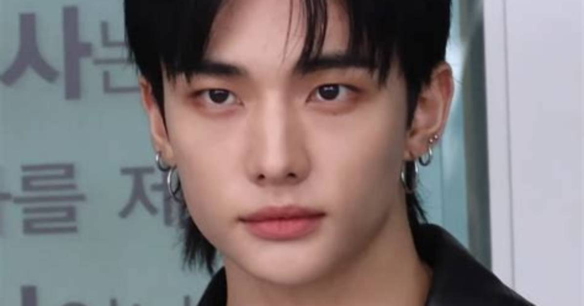 Hyunjin S Return to Stray Kids the Surprise Single That Caught the K Pop World Off