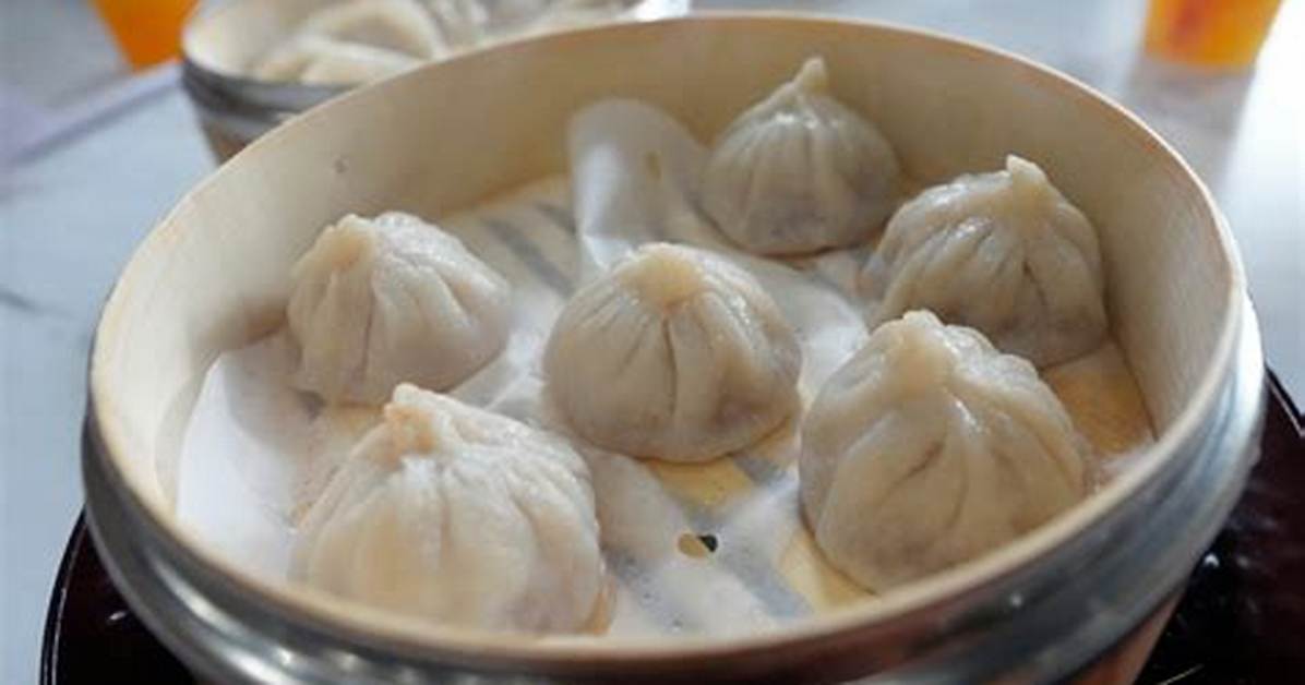 Inside the Dumpling Master Craze Is Athens Newest Soup Dumpling and Noodle Hub Worth The