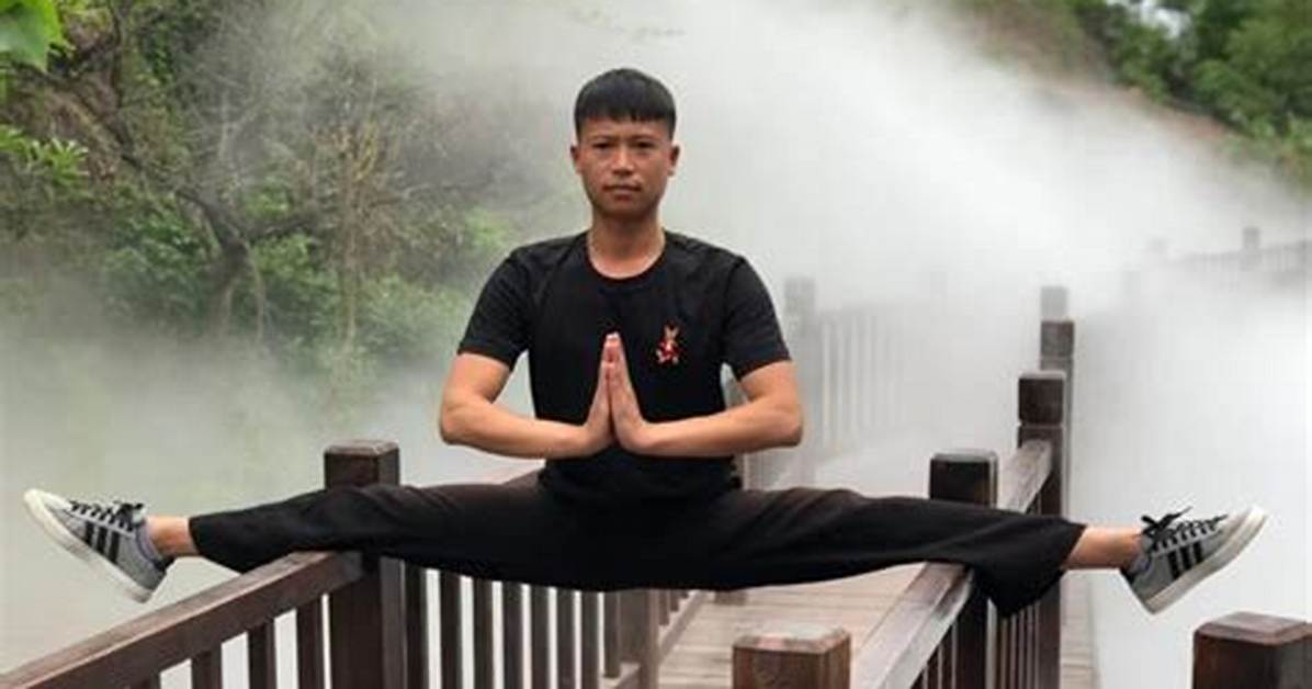 Kung Fu Splits Progression Breakdown Photo by Photo Mobility Drills