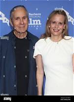 Lori Singer's Marital History: Photos, Public Appearances, and Official Records