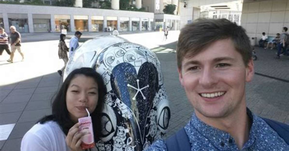 Noakafe Yin Zuo Dianhanaze Wai Guo Renni Xuanbareru Meodetato Lao Puno Qiangmiwo Che Di Jie