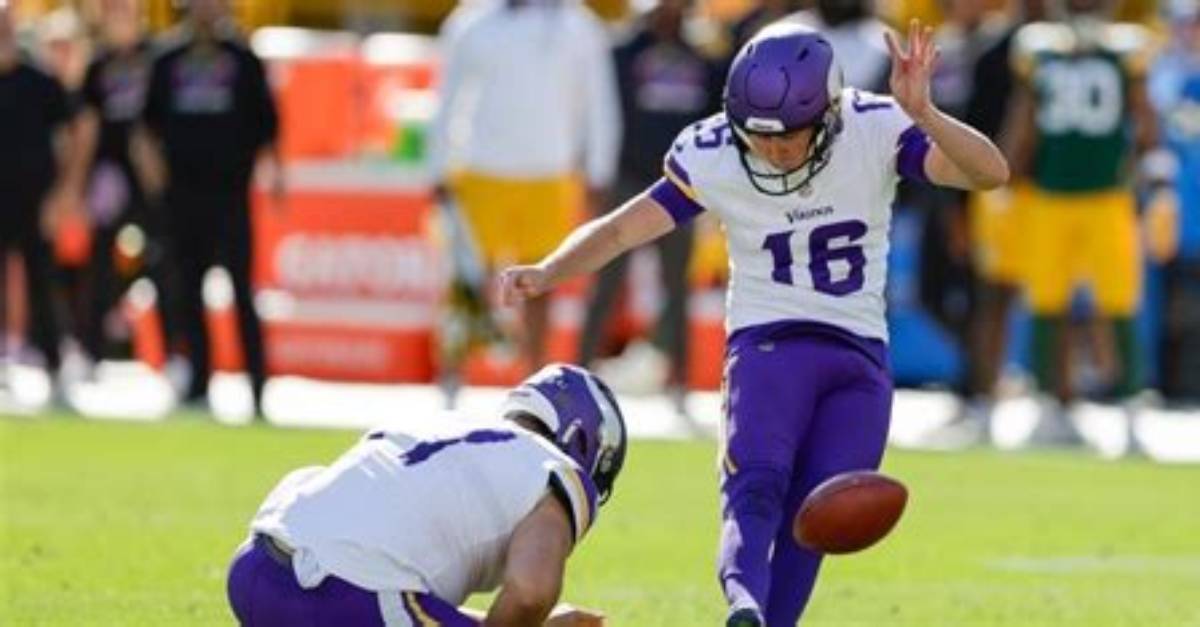 Should You Stream Fantasy Kickers Every Week Examining The