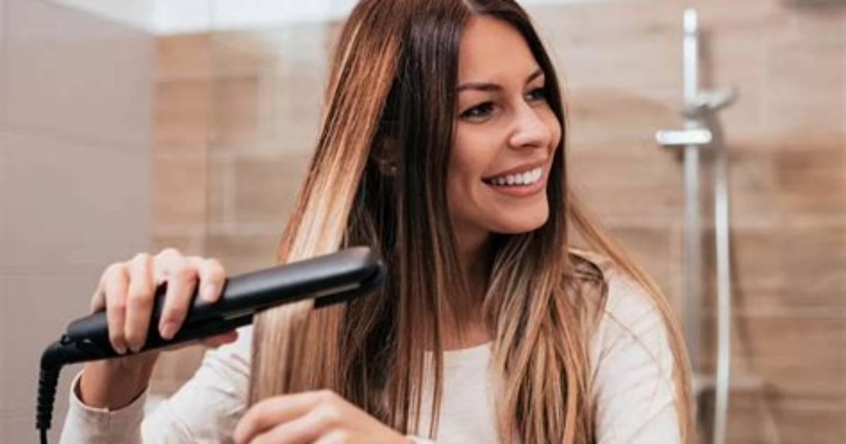 Stop Straightening Your Texture the 5 Minute Curly Updo Hacks Stylists