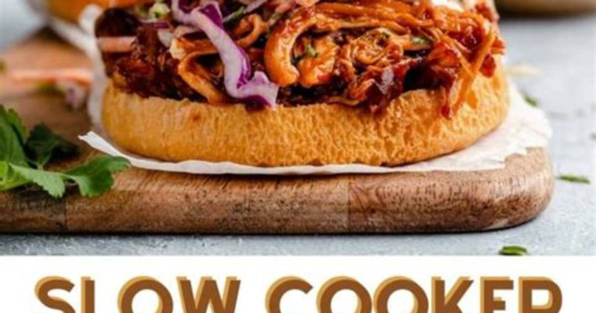 The Slow Cooker Pulled Chicken Mistake That Completely Ruins