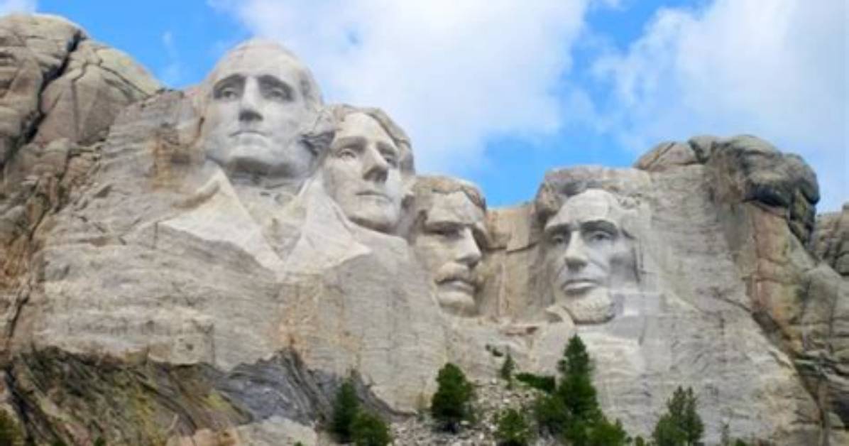What Does Mount Rushmore Really Look Like from Behind Debunking the Viral