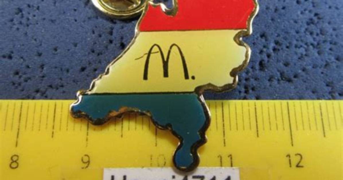 Where Is the Pin on a Mcdonald S Arch Card Official Verification