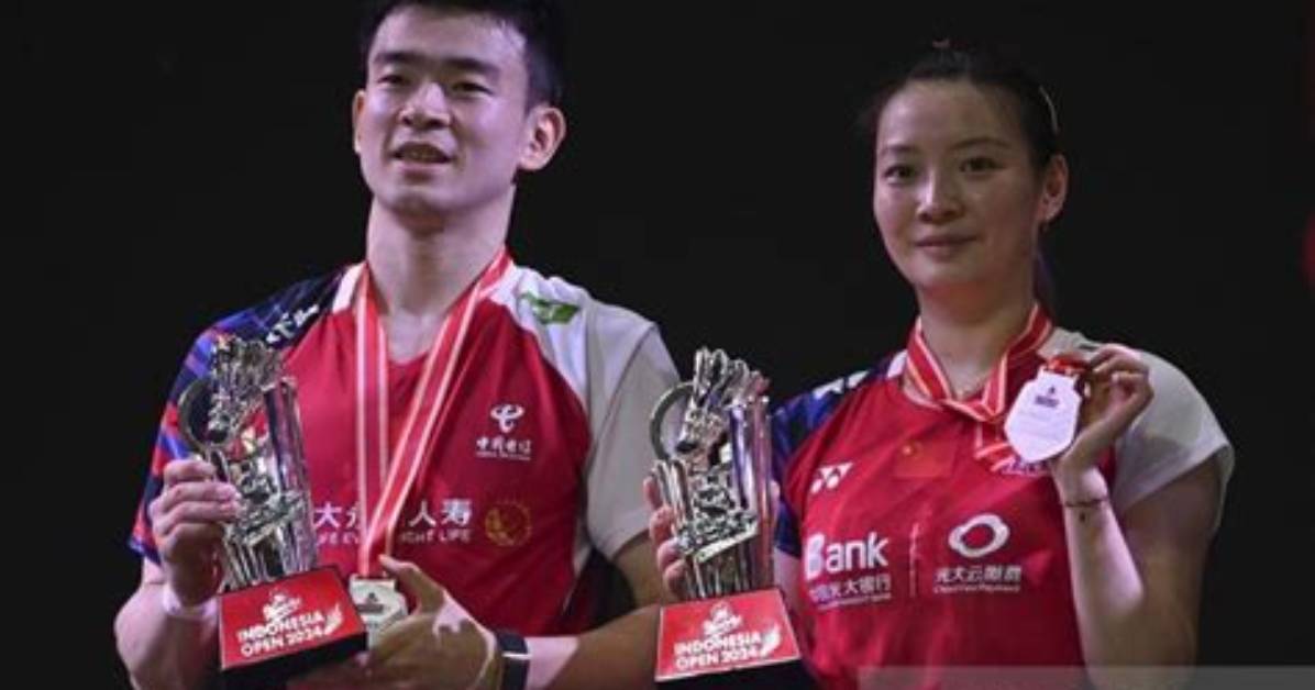 Zheng De Si Wen Quan Chu Huanouna Zhongha Ben Dangni Mei Weishii Xie Zhen Yingeto Koukomi Ping Siwo Che Di Bi